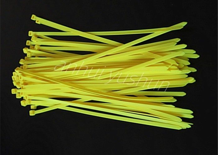 600 mm Cable de Nylon Auto-bloqueio Cravos de plástico Faixa de temperatura -40°C a 85°C 100pcs/saco
