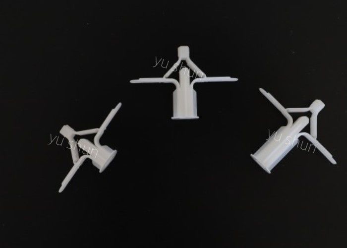 32 mm de comprimento Anchor de parede de plástico para entrega rápida em 10-15 dias