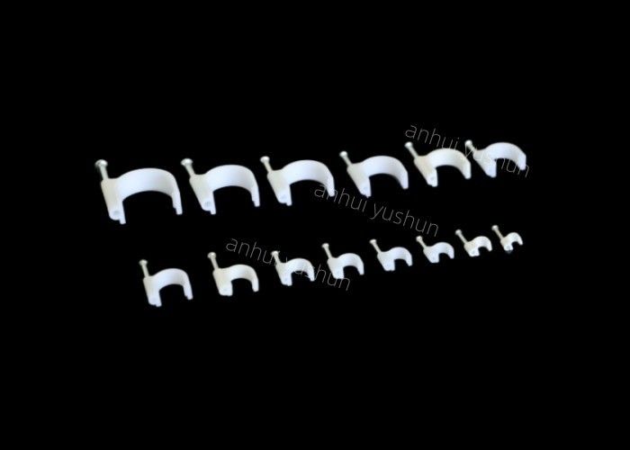 Clips de cabo de plástico de alta durabilidade 4 mm - 25 mm para gestão de cabos interiores / exteriores