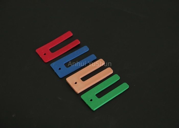 3.2MM U dão forma a empacotador em ferradura plásticos de Shim Tile Spacers Window Frame para o assoalho cerâmico da parede