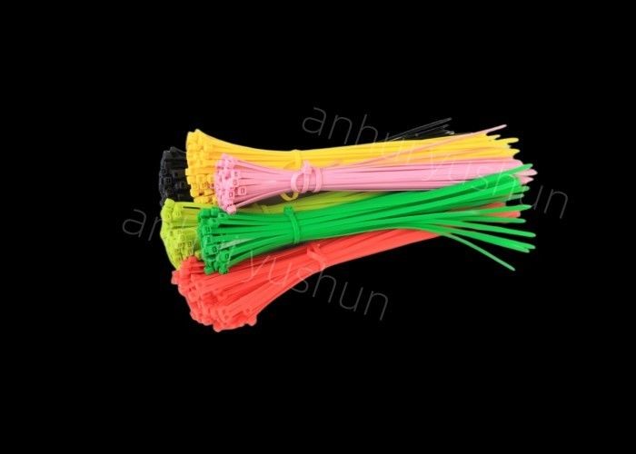 O auto que trava laços maiorias do fecho de correr prende o material do nylon 6/6 das cintas plásticas 370mm do laço